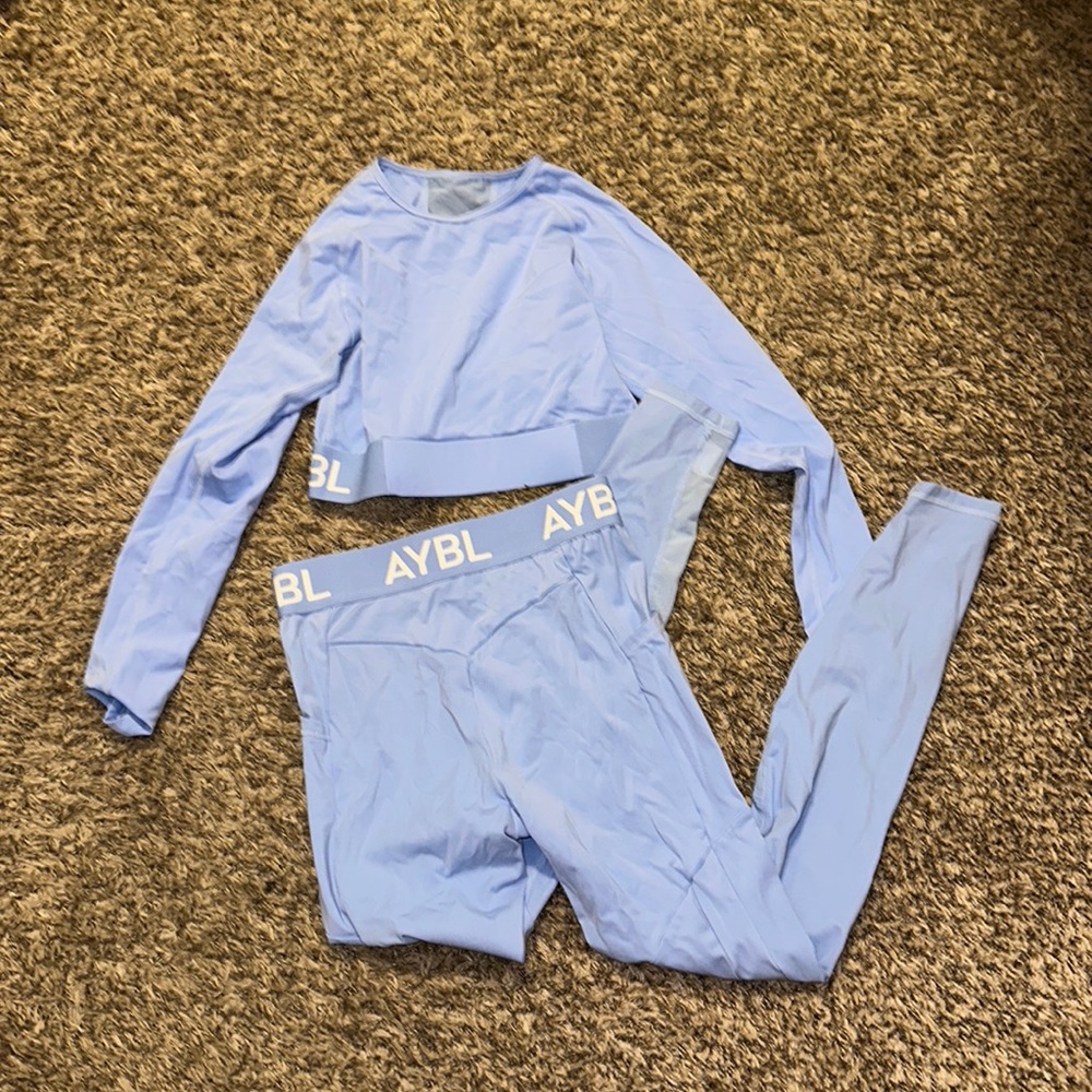 ATBL work set 💙💙